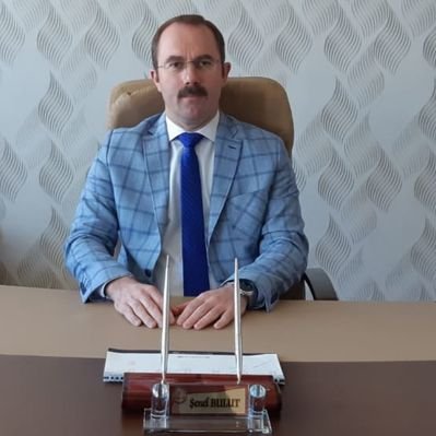 “ÖĞRETMEN GELECEĞE IŞIK TUTAR”