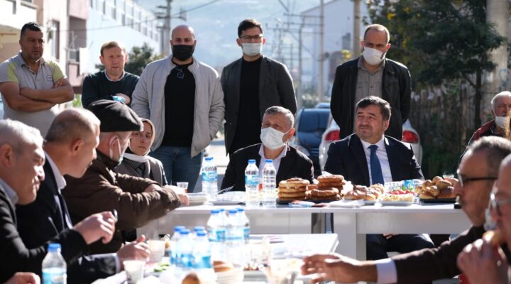 Başkan Şenlikoğlu Mahalle Ziyaretlerini Sürdürüyor