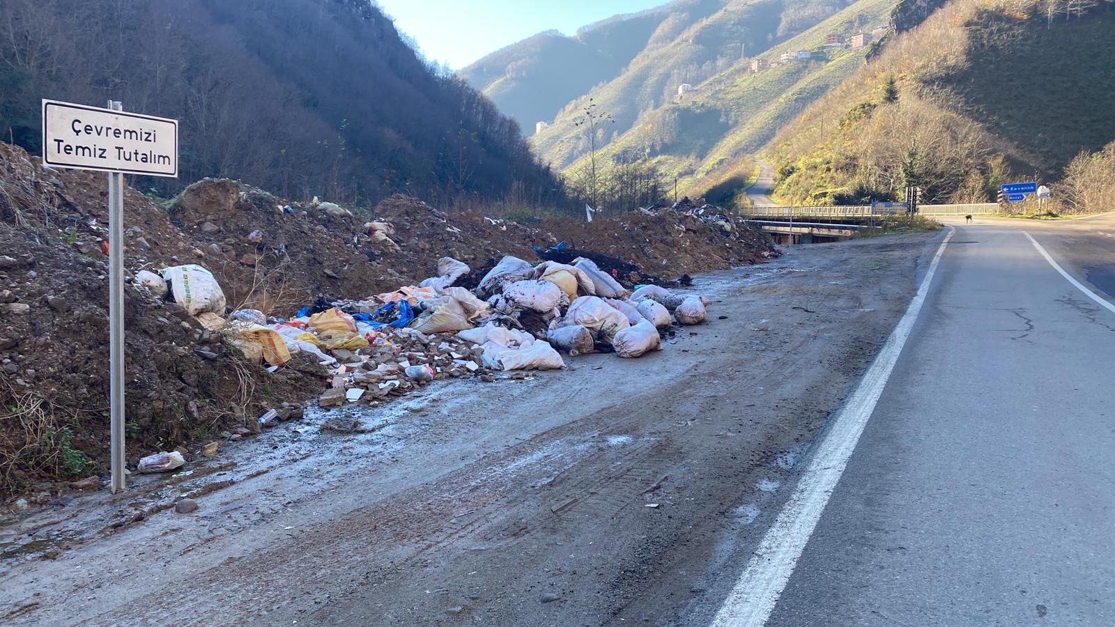 Pazarsuyu-Kovanlık Yolu Çöplerden Ne Zaman Arınacak!