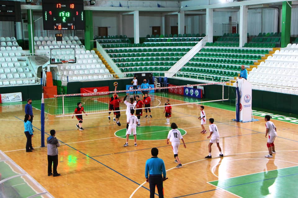 Yıldız Erkek Voleybol Heyecanı Sona Erdi