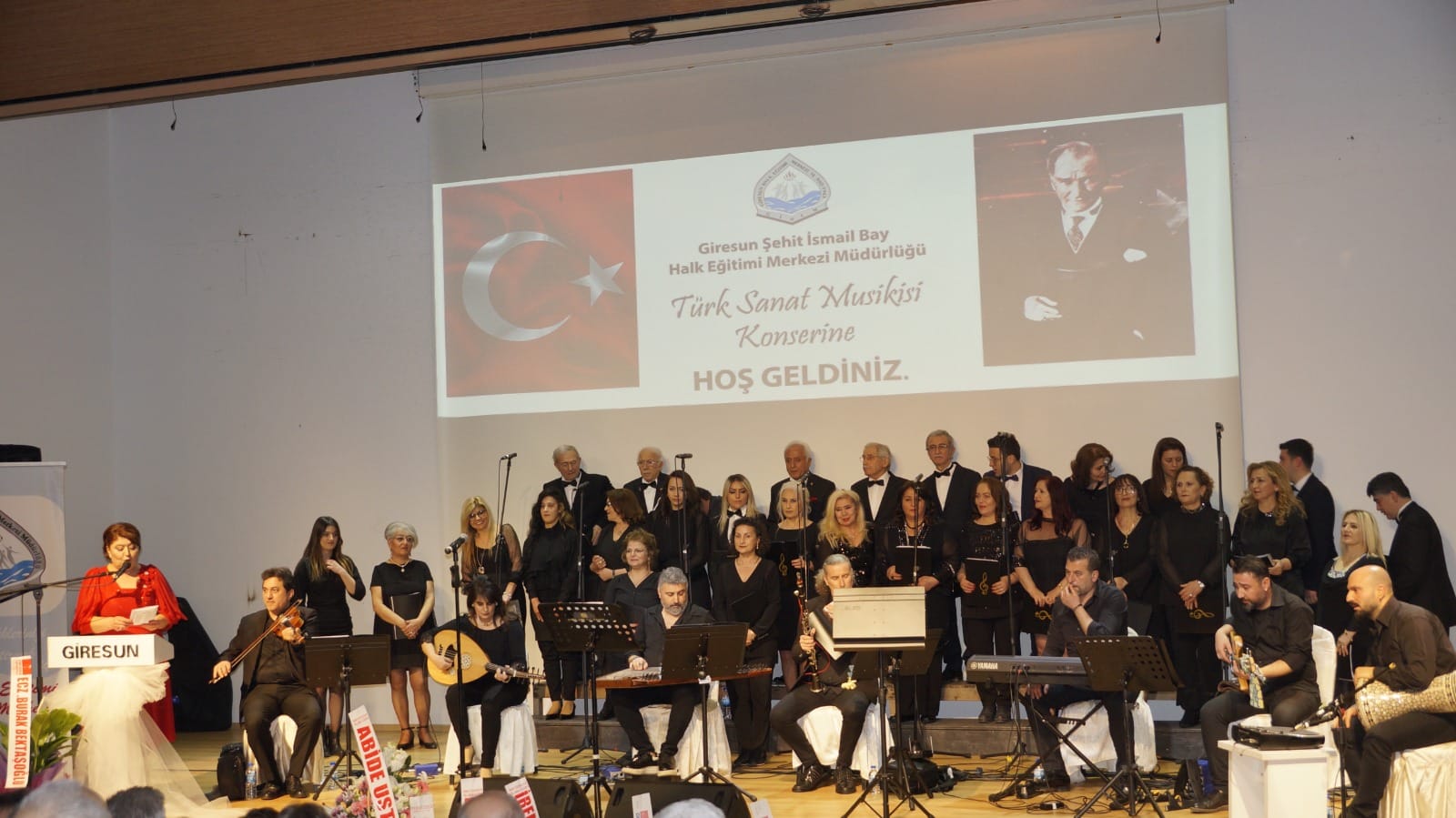Giresun Şehit İsmail Bay Halk Eğitimi Merkezi Tarafından Türk Müziği Konseri Düzenlendi