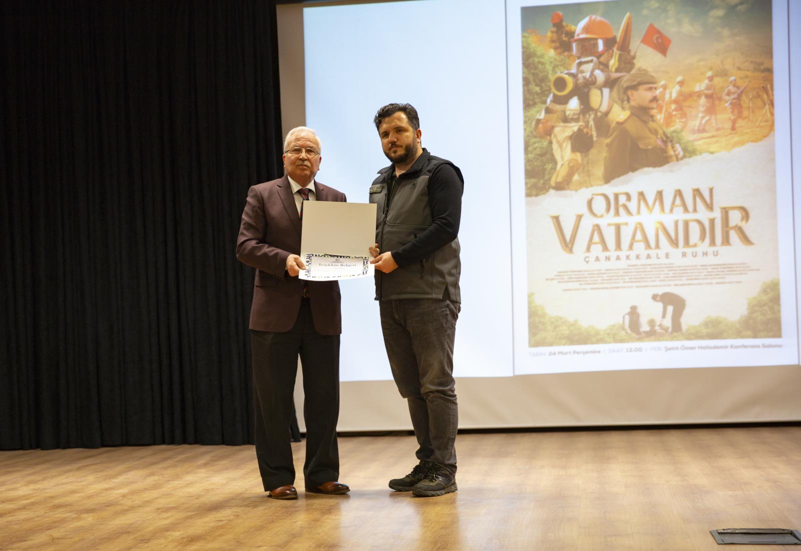 “Orman Vatandır Çanakkale Ruhu” Belgeselinin Gösterimi Yapıldı