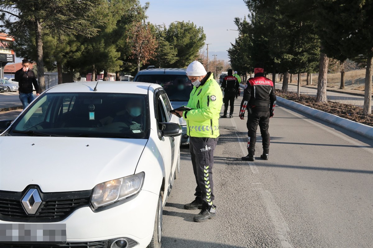 Ülke Genelinde Aranan 1126 Kişi Yakalandı