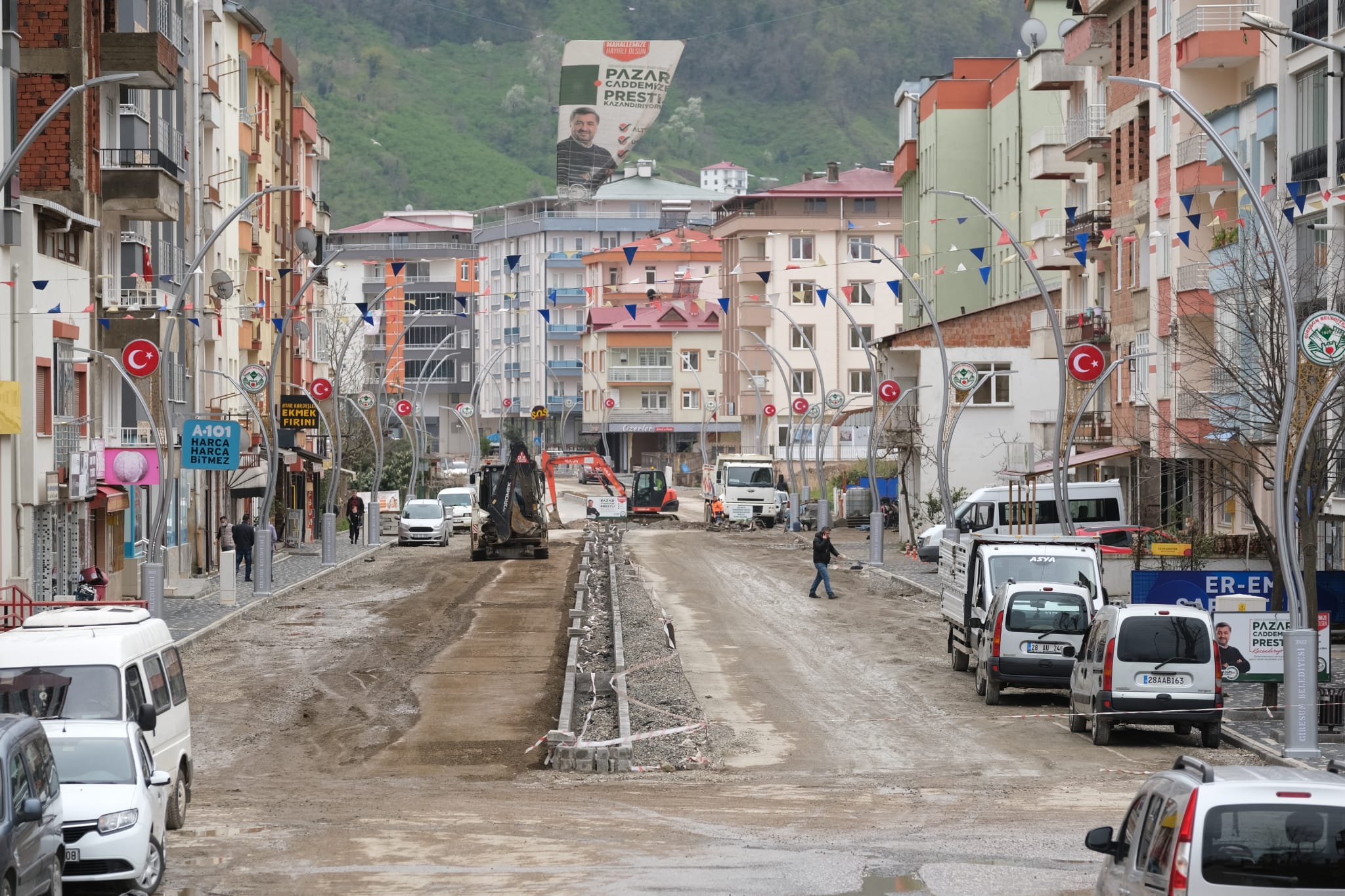 Giresun Pazar Caddesi Projesinde Çalışmalar Yoğunlaştı