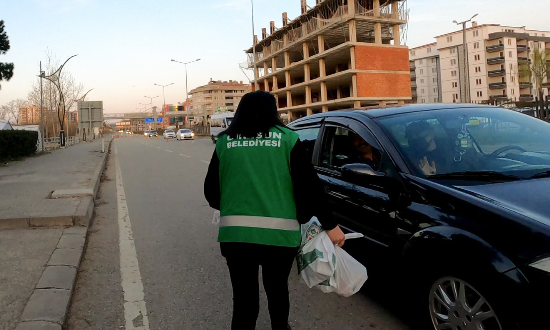 Giresun’da Sürücüler Bu Kez İftar İçin Durduruldu