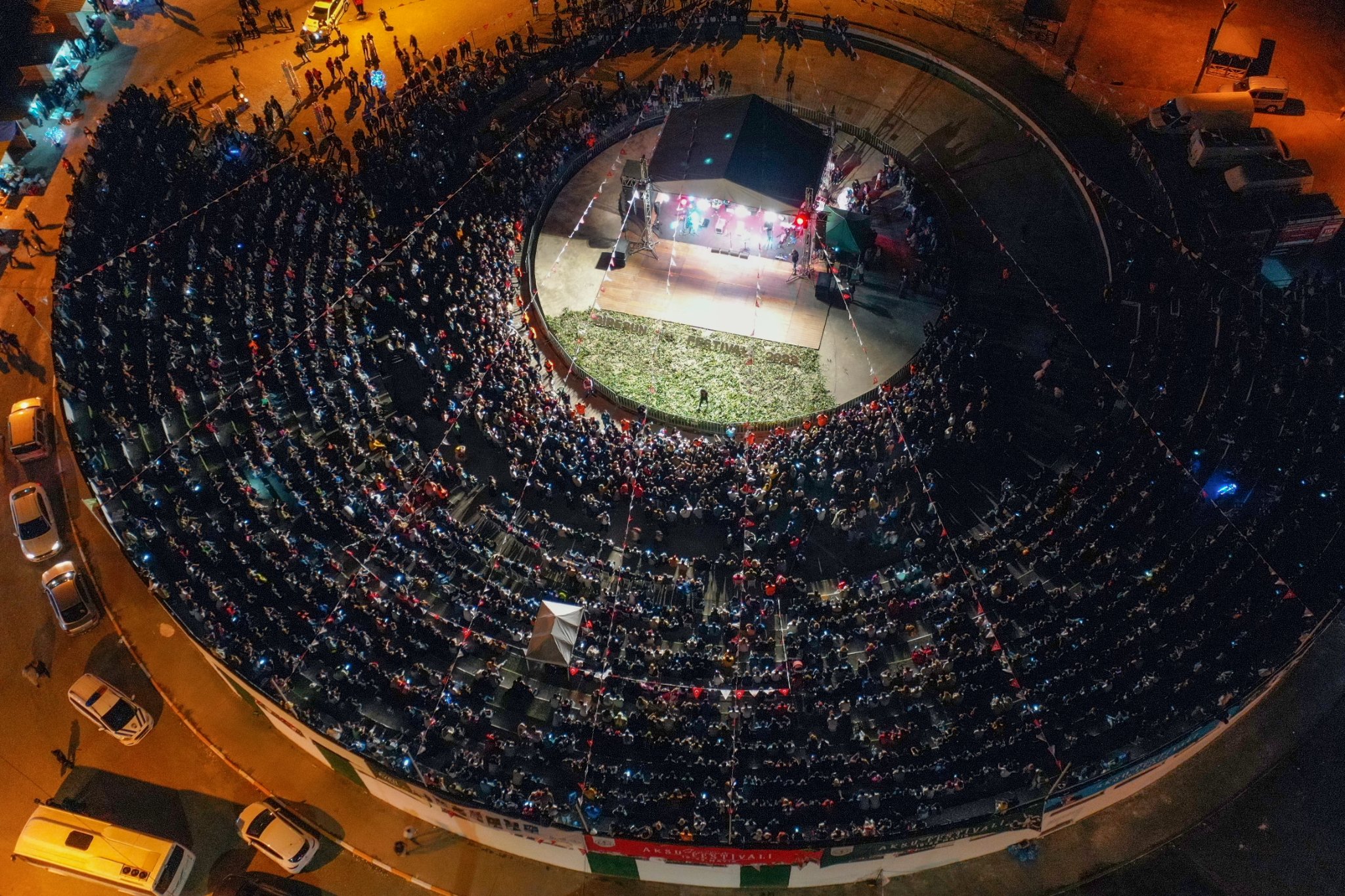 Aksu Festivali Selçuk Balcı ve Cengiz Özkan Konserleriyle Son Buldu