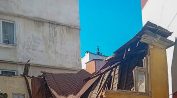 Giresun’da Metruk Binalar Huzur ve Güvenlik İçin Yıkılıyor