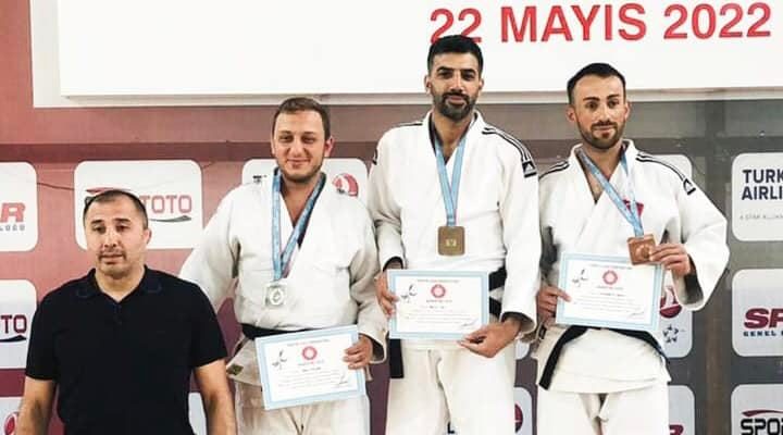 İbrahim Işık Türkiye Şampiyonu