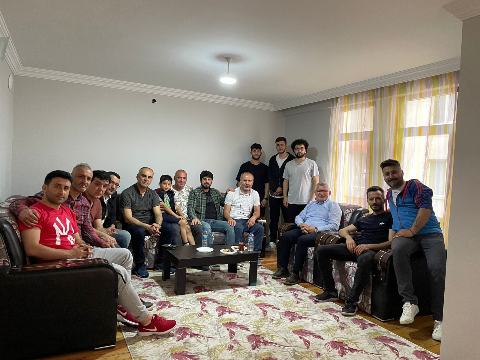 Aydın’dan İhsaniyespor’a Ziyaret