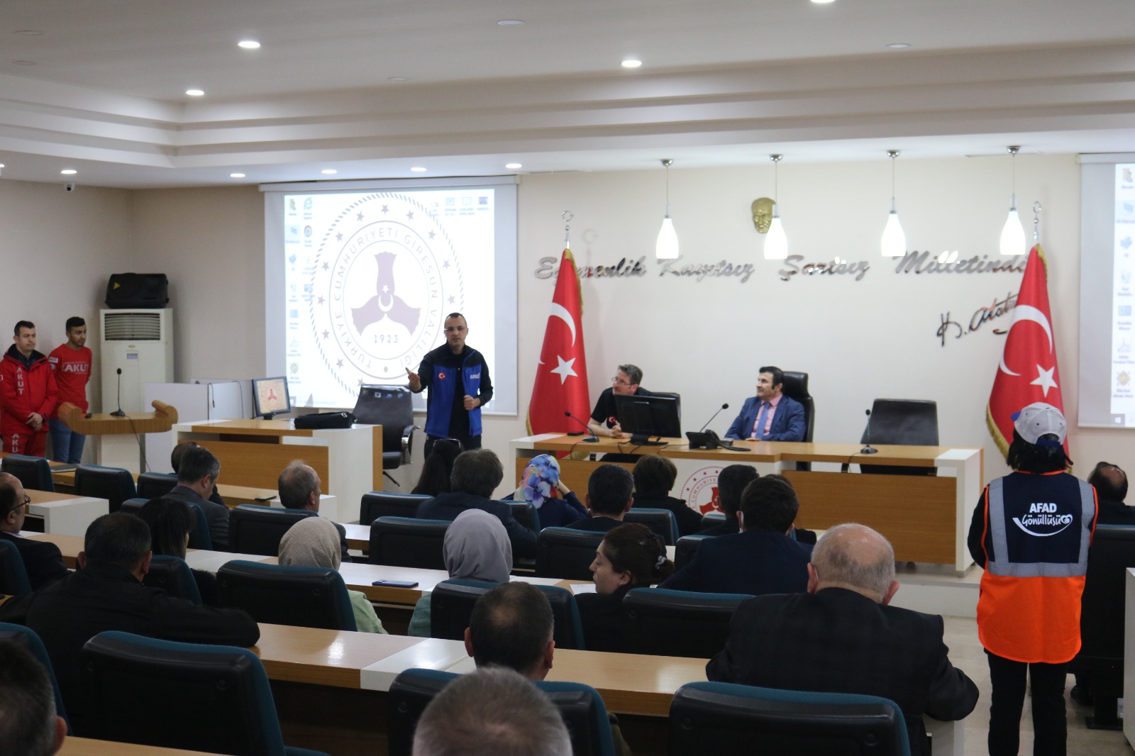 Giresun Valiliği’nde Afet Farkındalık Eğitimi Yapıldı
