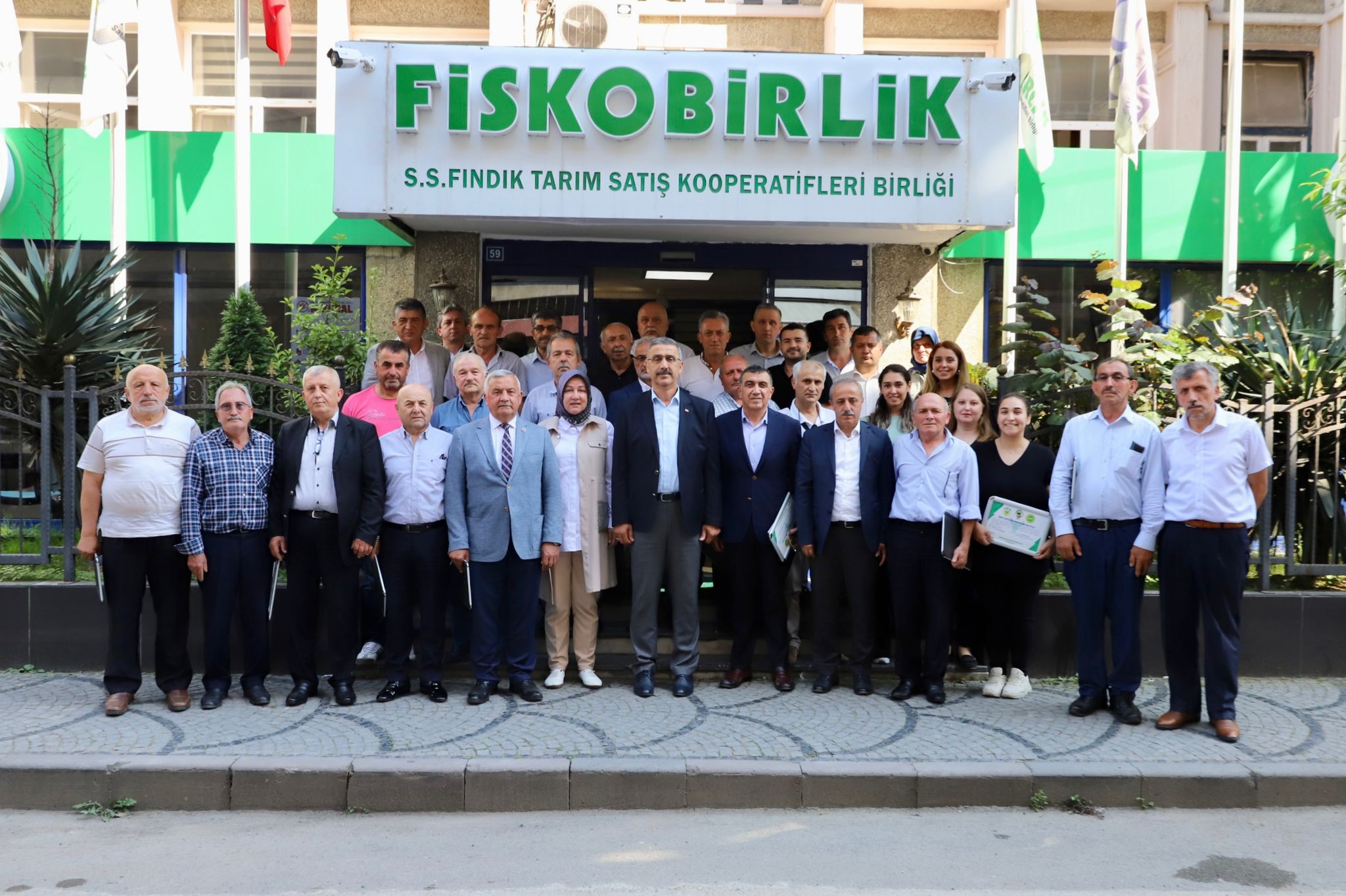 FİSKOBİRLİK İşletmelere Coğrafi İşaretli Ürün Kullanım Hakkı Belgesi Verdi