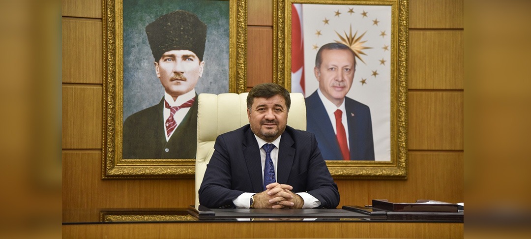 Şenlikoğlu: “Millet Bahçesi Yeniden İhale Edilecek”