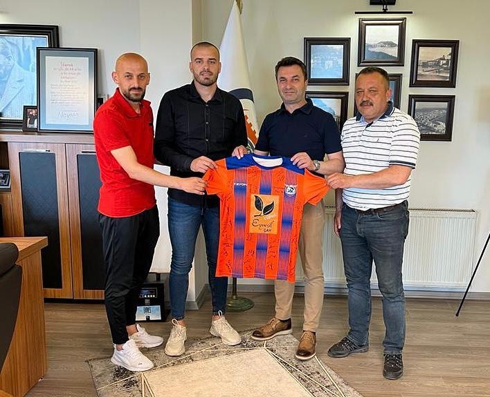 Eynesil Belediyespor, Teknik Direktör Hasan Uğur Kardal ile Anlaştı