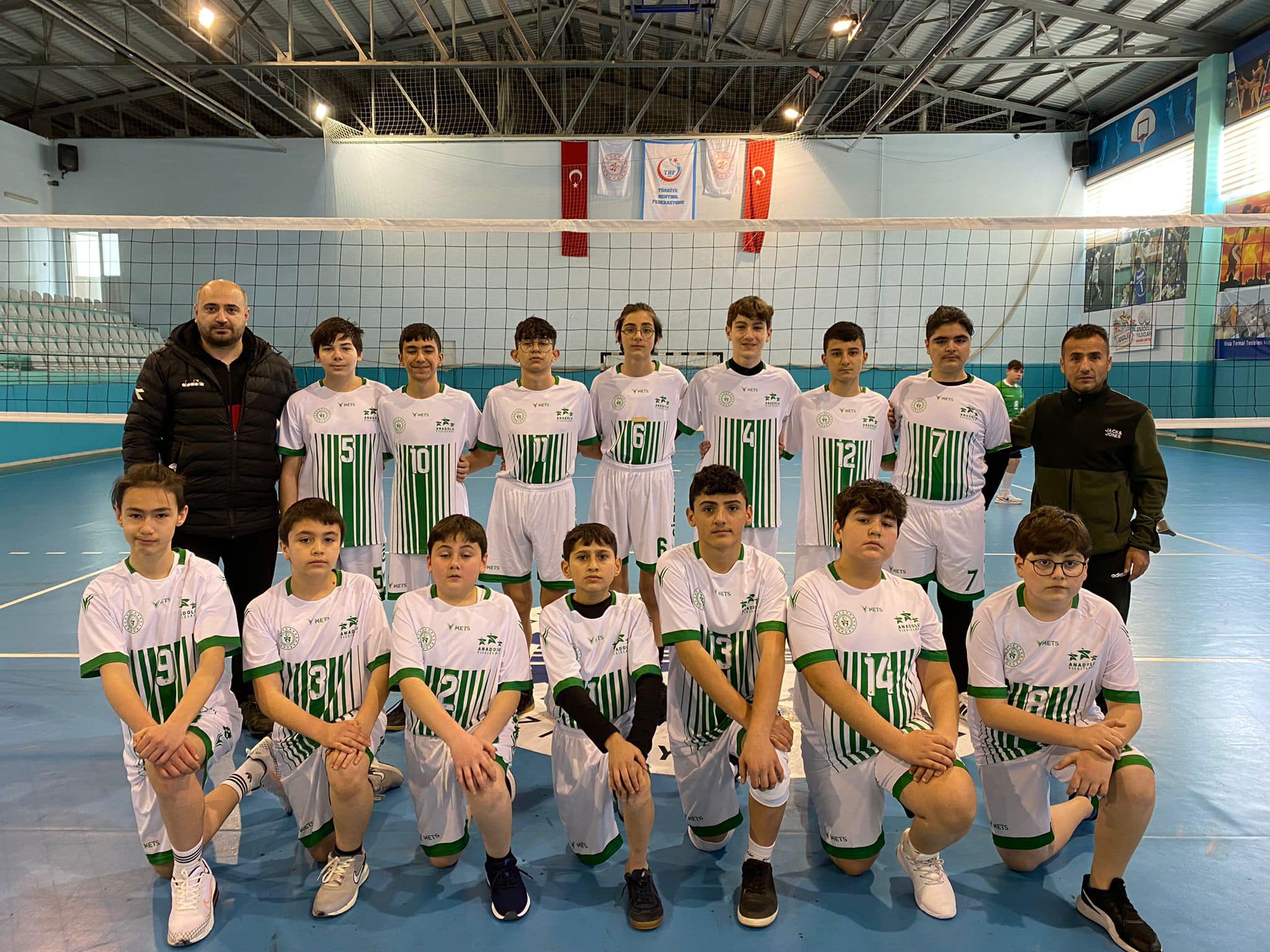 Giresun Voleybol Erkek Karma Takımı Yarıl Finallerde