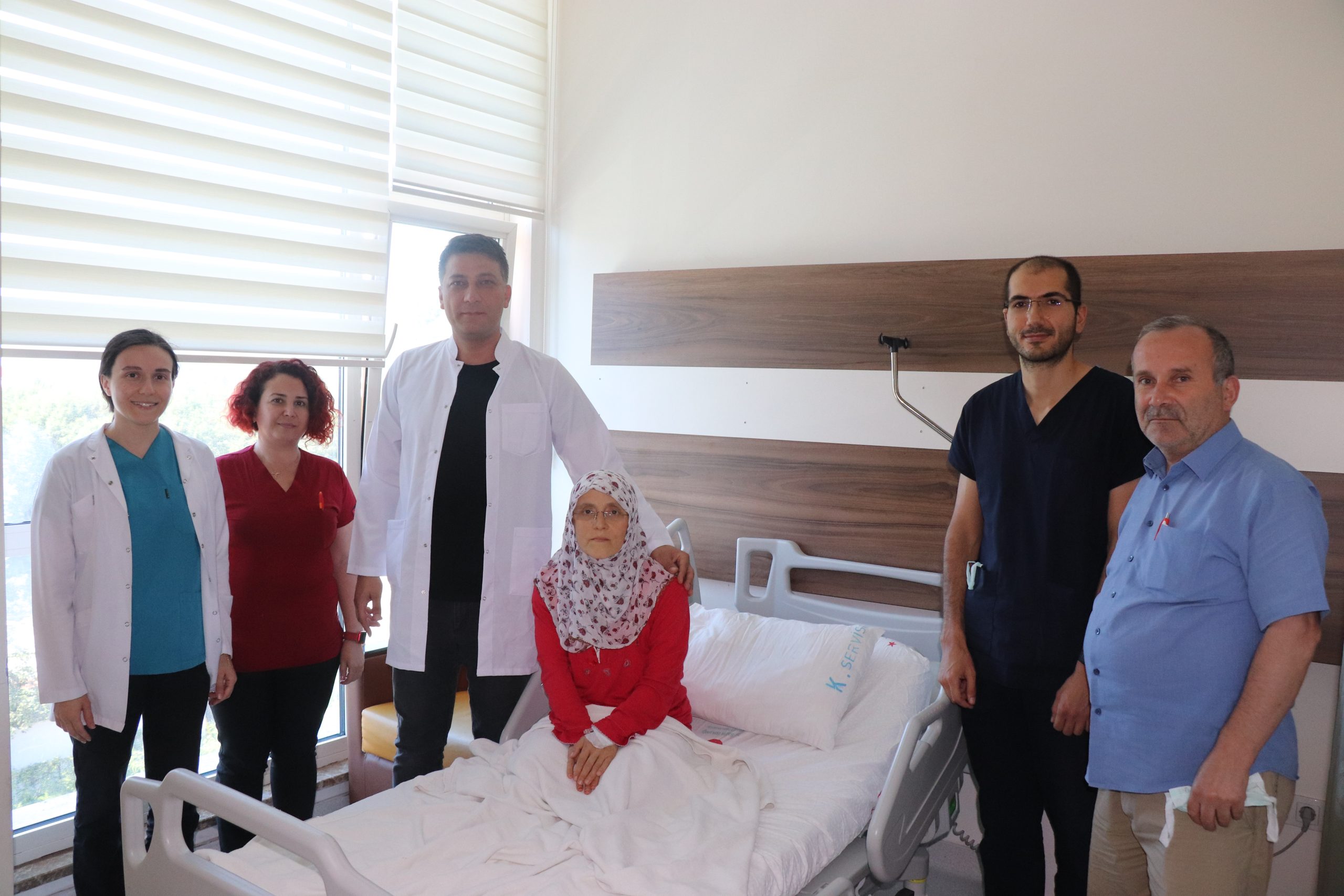 Giresun Eğitim-Araştırma Hastanesi Kardiyoloji Kliniğinde Zor Bir Operasyon Daha Gerçekleştirildi