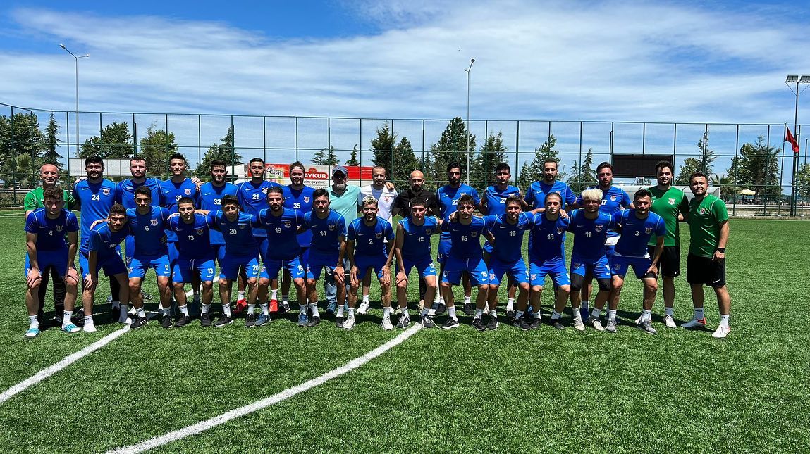 Eynesil Belediyespor Hazırlıklarını Sürdürüyor