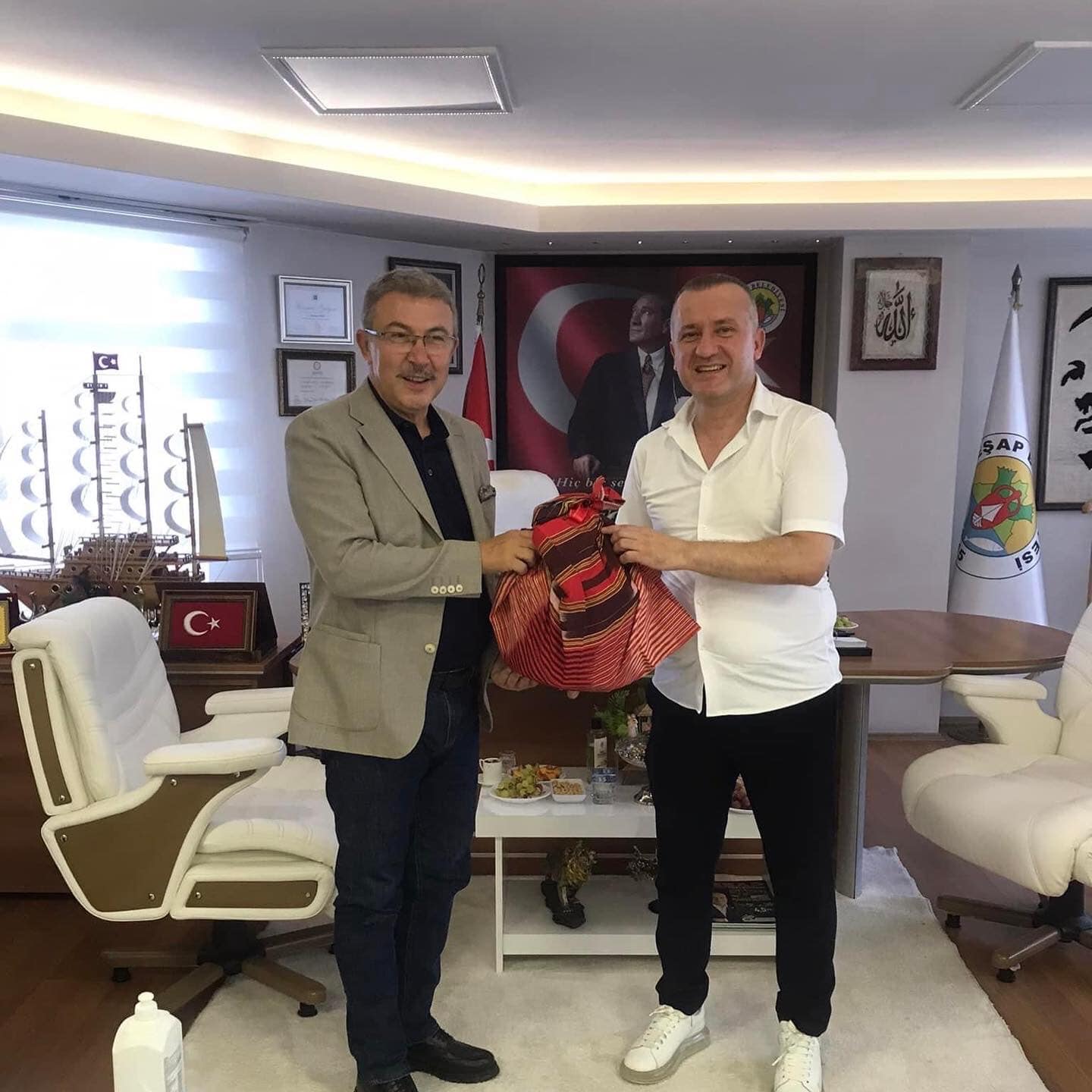 Başkan Köken, Başkan Emür’ü Makamında Ziyaret Etti