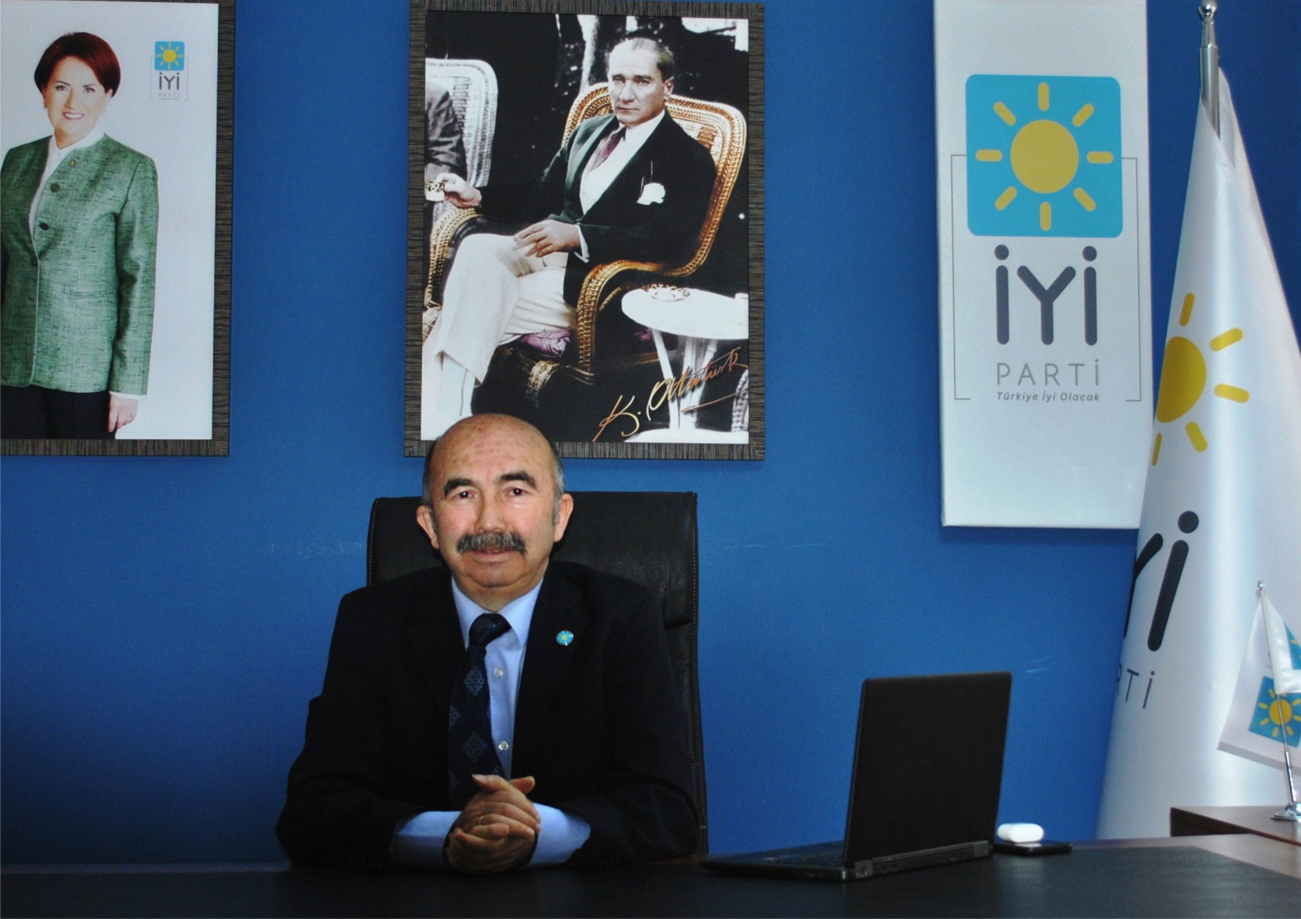 “Türk Milletinin Zafer Bayramı Kutlu Olsun”