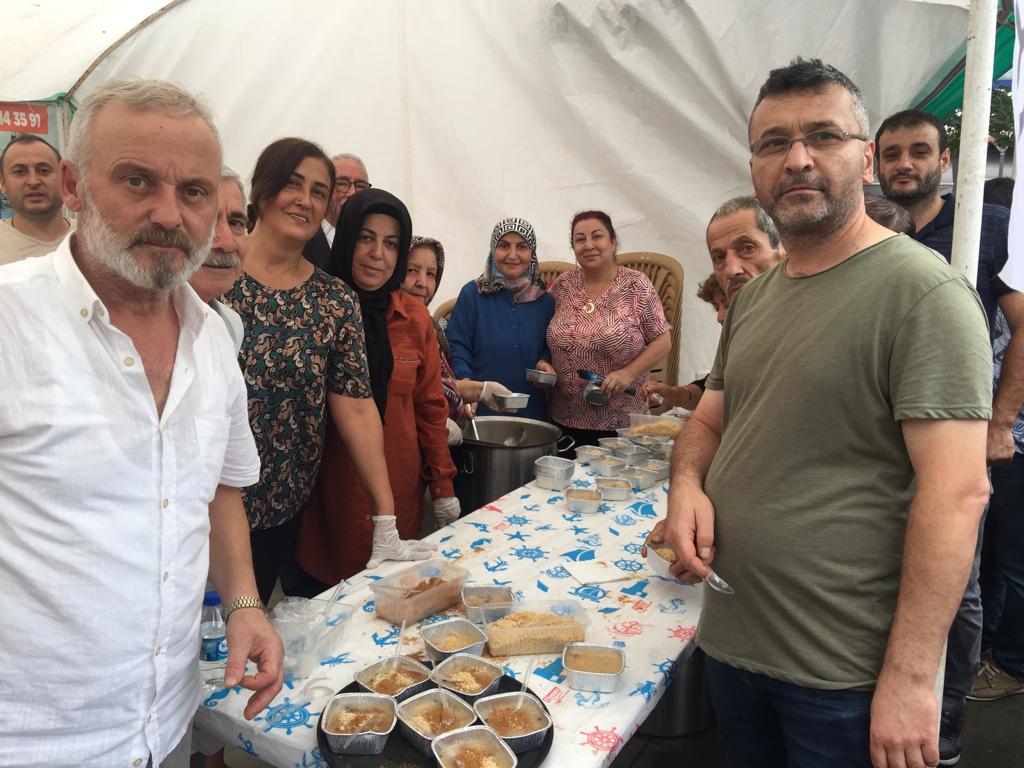 İYİ Parti Bulancak İlçe Teşkilatı Aşure Dağıttı