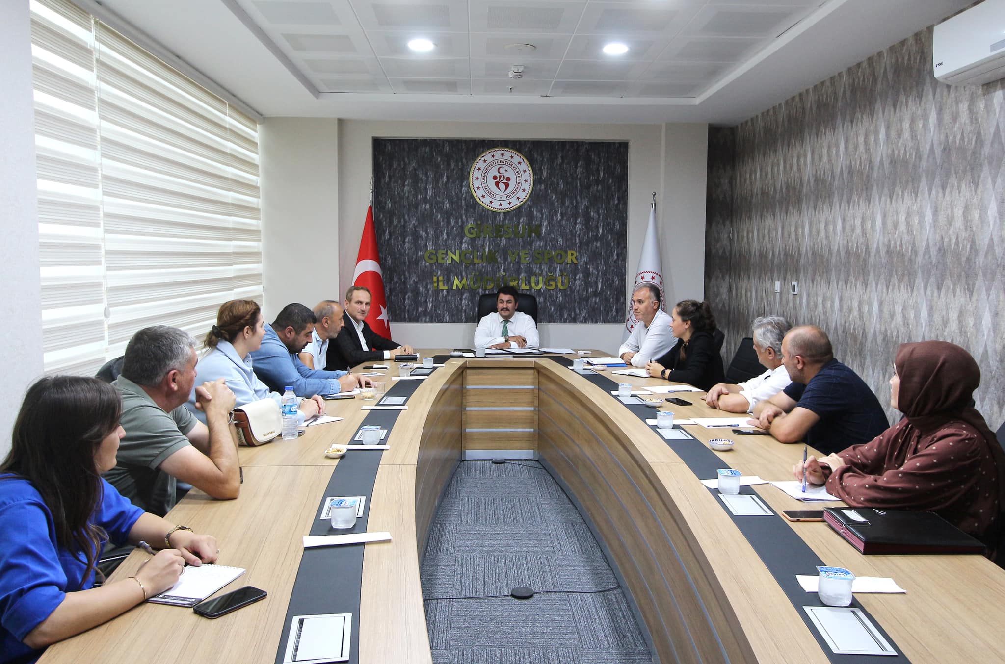 Müdür Çalgan, Yurt Kantini İşletmecileriyle Bir Araya Geldi