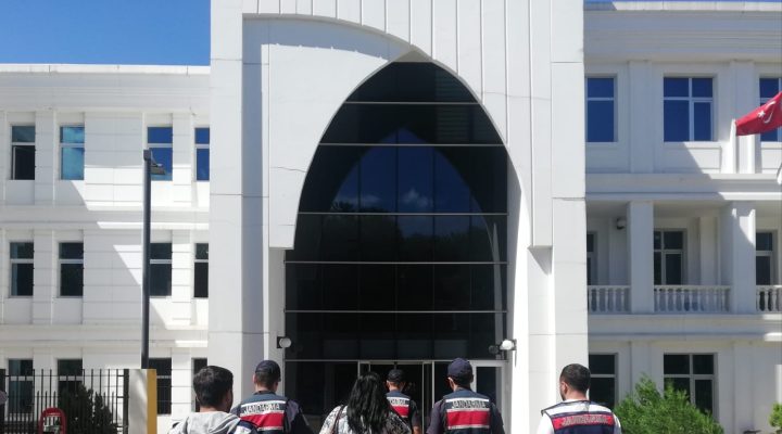 Giresun’da Haklarında Hapis Cezası Bulunan 2 Kişi Yakalandı