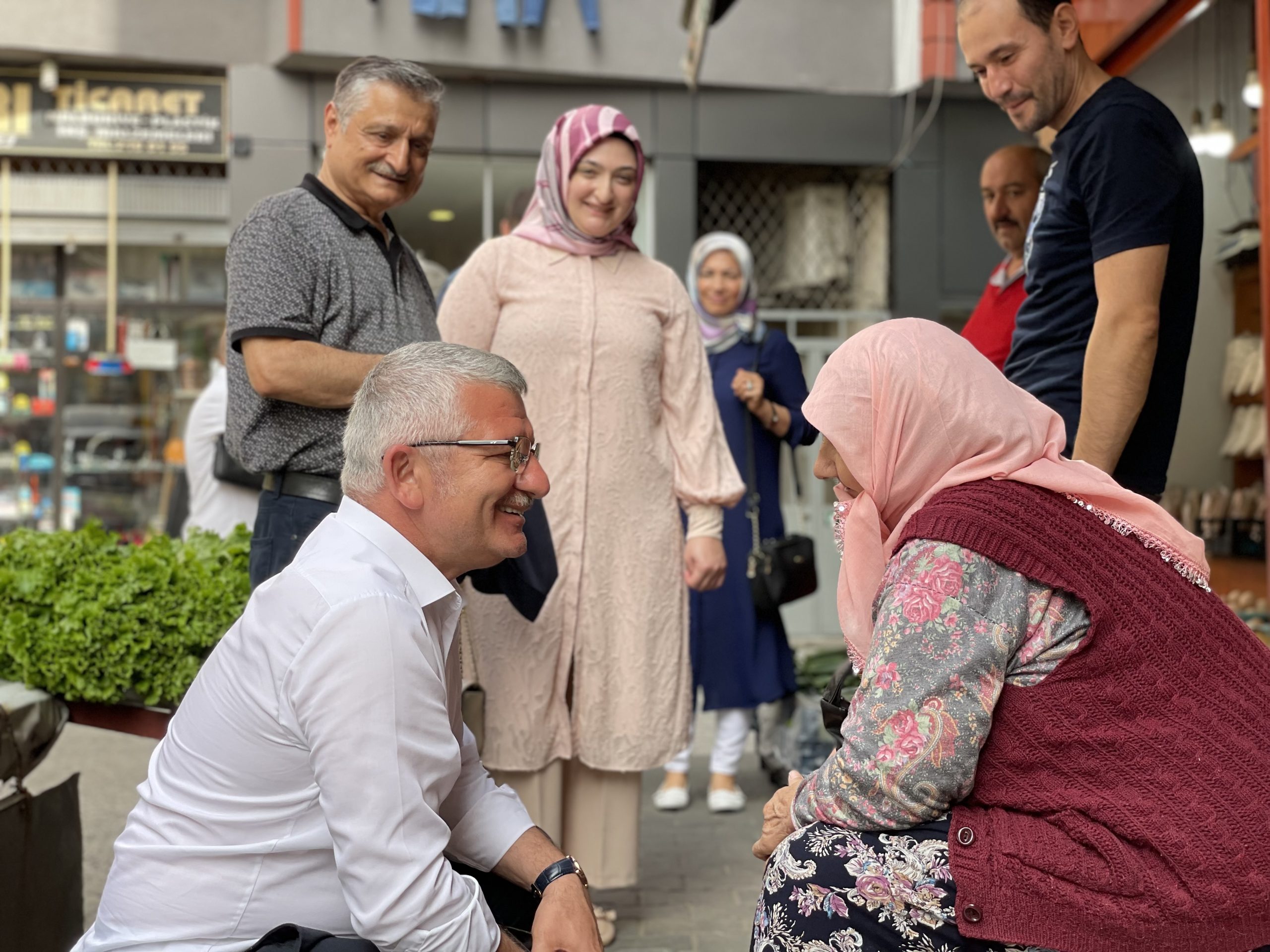 Milletvekili Kadir Aydın’dan Esnaf Ziyareti