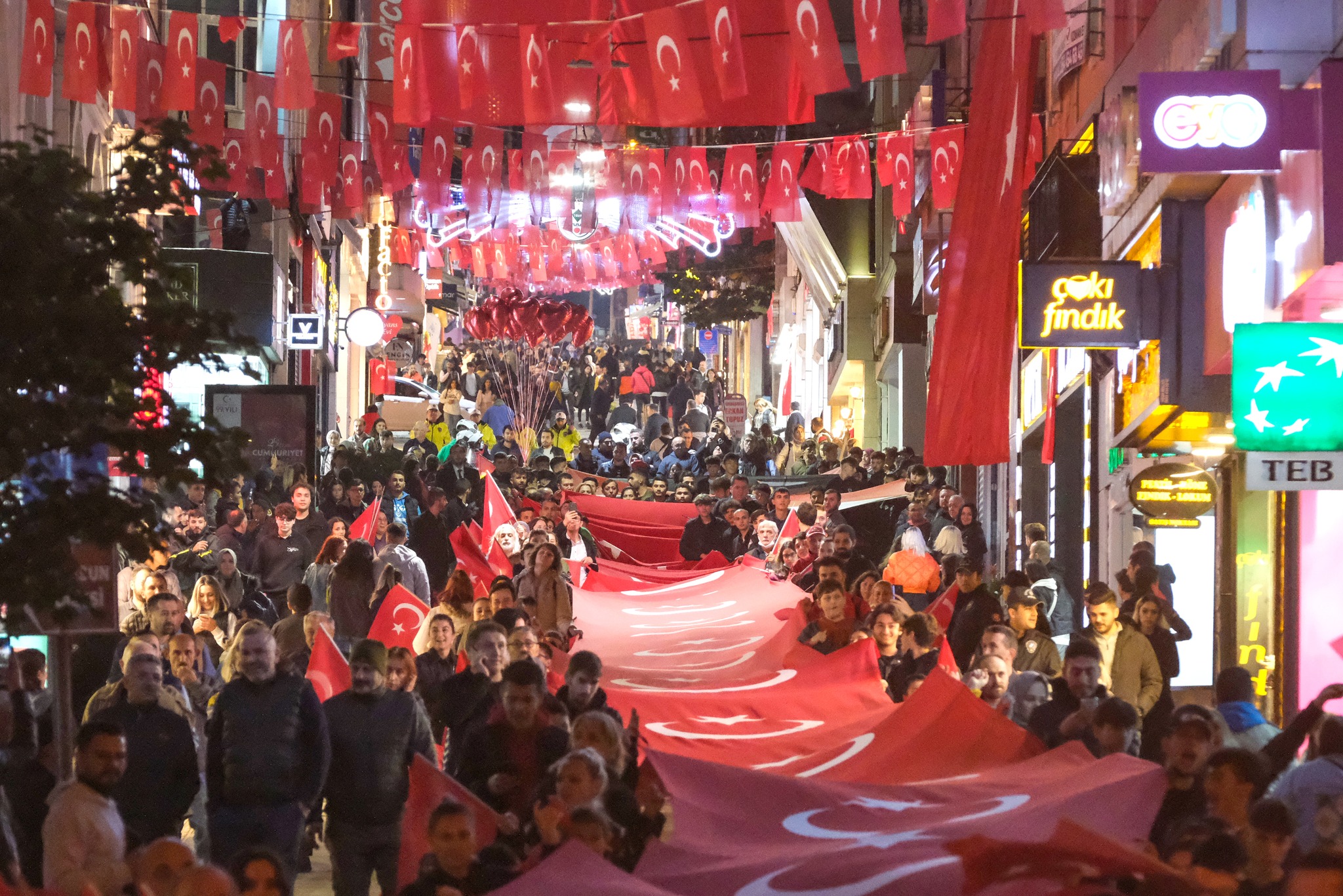 Giresun’da 29 Ekim Kutlamaları Dolu Dolu Geçti