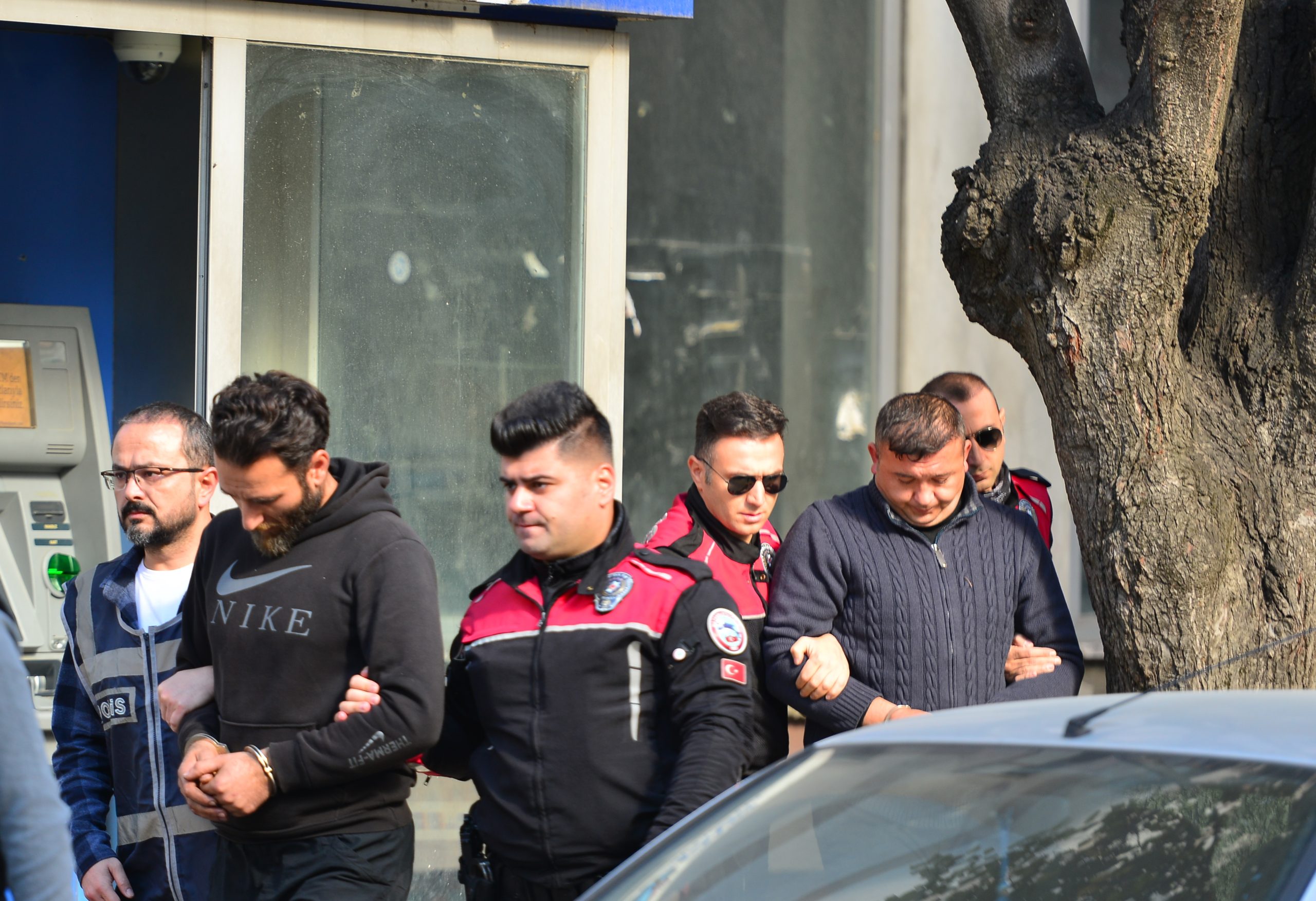 Trabzon’da otomobil çalan 2 şüpheli Giresun’da yakalandı