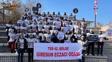 Büyük Eczacılar Mitingi Ankara’ da Gerçekleşti, Giresunlu Eczacılar da Meydandaki Yerini Aldı