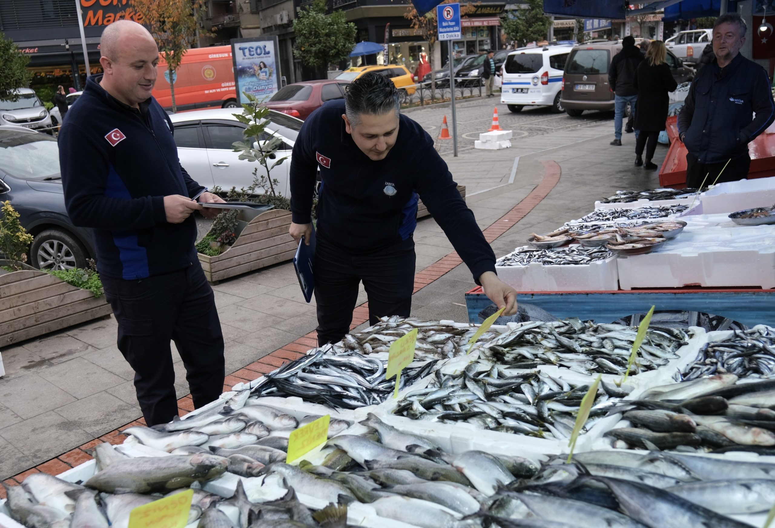 Giresun’da Balık Tezgâhlarında Denetimler Devam Ediyor