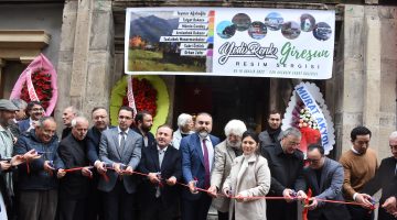 Giresun’da “Yedi Renk Giresun” resim sergisi açıldı