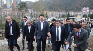 Bakan Murat Kurum, Giresun’da partililer ve vatandaşlarla buluştu
