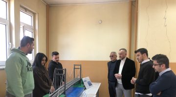 Başkan Emür; “Öğrencilerimizin Her Daim Yanındayız” 
