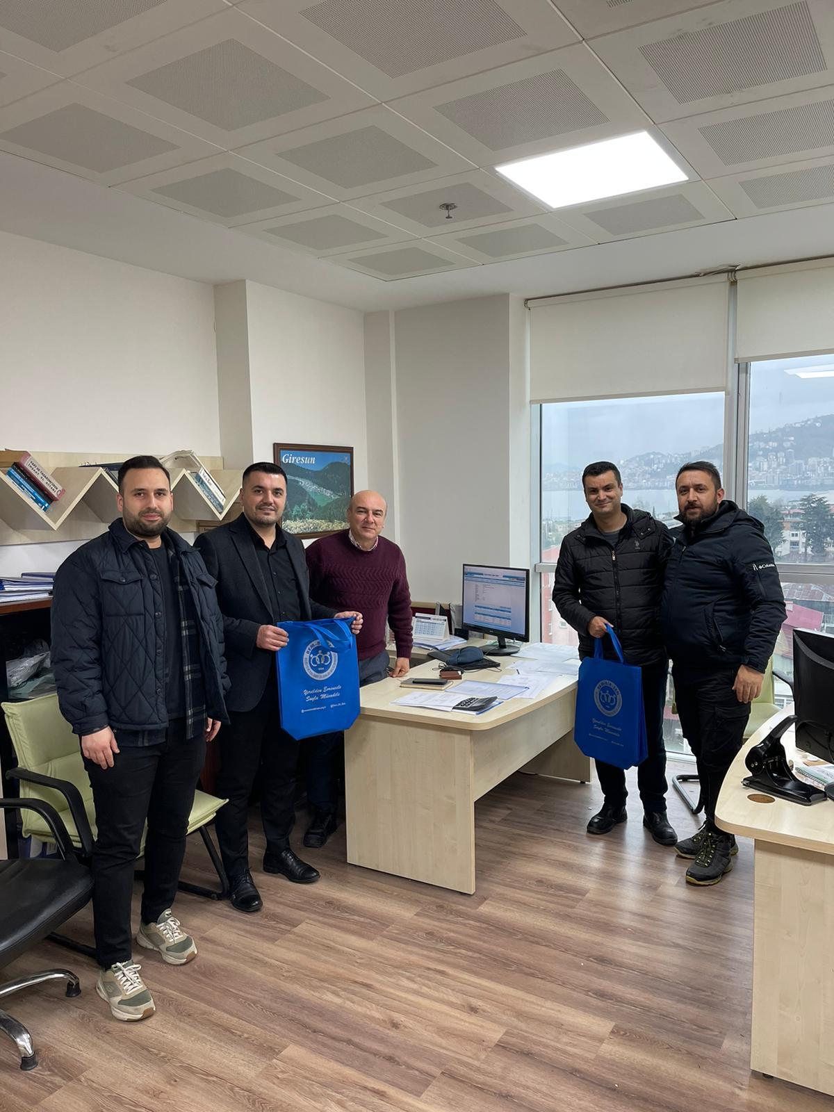 BEM-BİR-SEN, Üyelerinin Yeni Yılını Kutluyor
