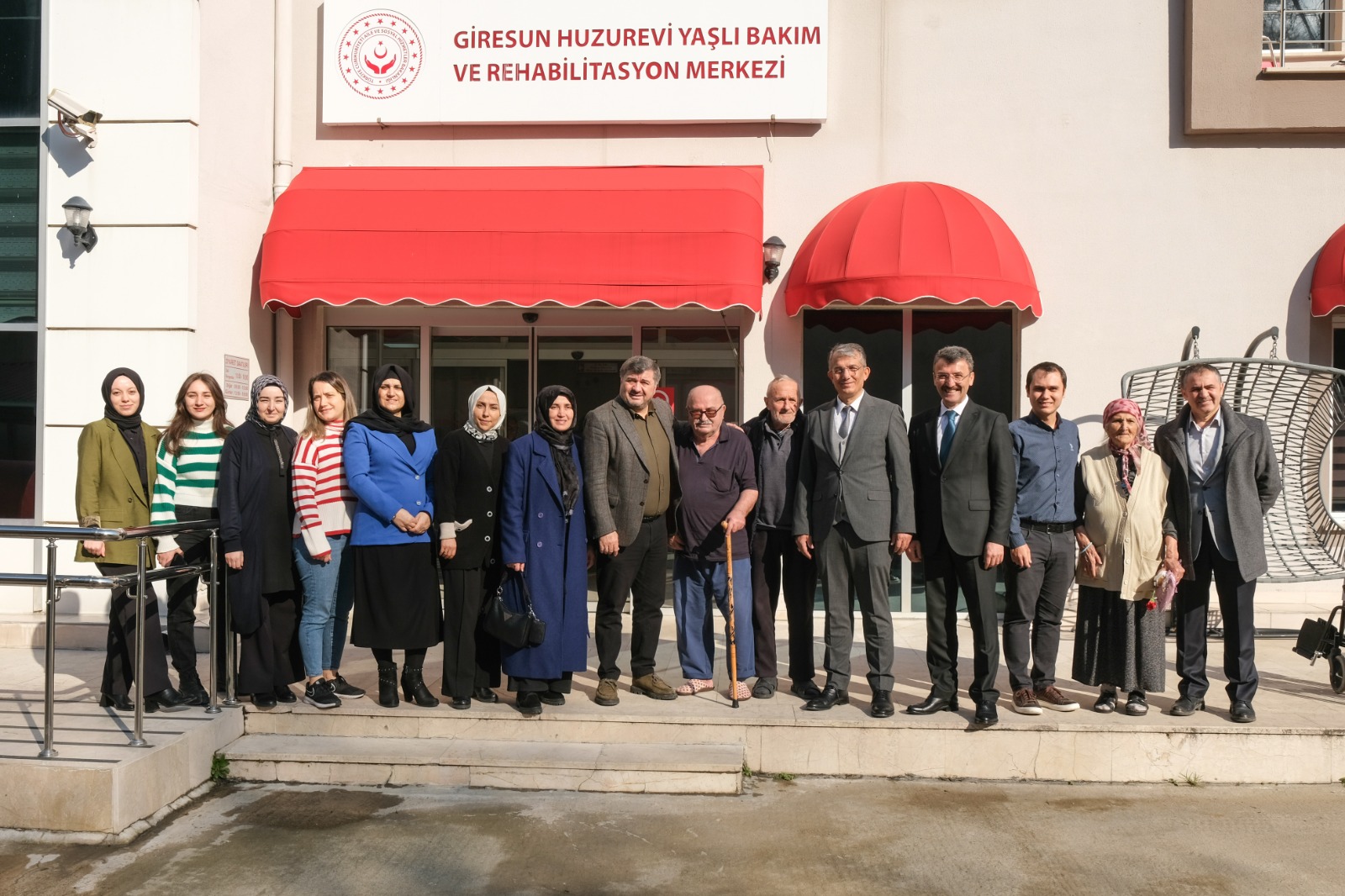 Başkan Şenlikoğlu’ndan Anlamlı Ziyaret