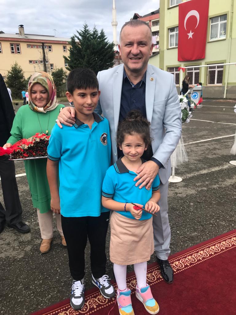 Başkan Emür; “İyi Tatiller Çocuklar”