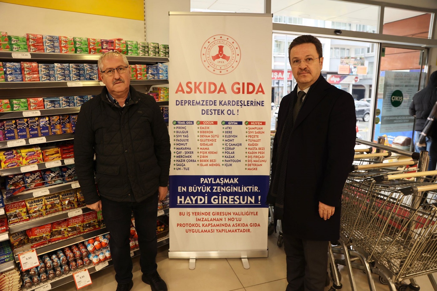 Vali Ünlü’den, “Askıda Gıda” Kampanyasına Destek Veren Zincir Marketlere Teşekkür Ziyareti
