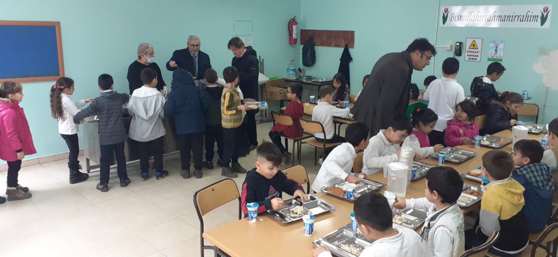 Piraziz’de Ücretsiz Yemek Uygulaması Başladı