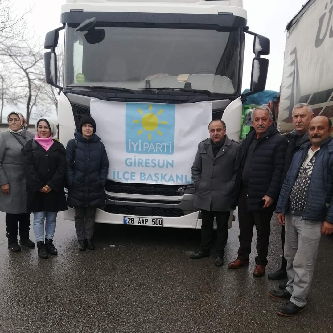 İYİ Parti’de İkinci Grup Yardımlar Yola Çıktı