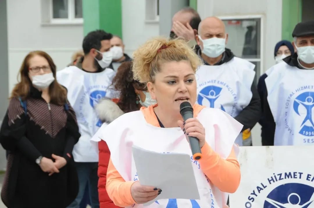 “Pandemide Cilası Dökülen, Depremde Enkaz Altında Kalan Sağlık Sistemini Yeniden Kuracağız”