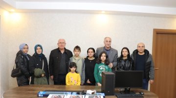 Piraziz Belediyesi’nden Depremzede Çocuklara Tablet, Bilgisayar ve İnternet Sağlayıcı