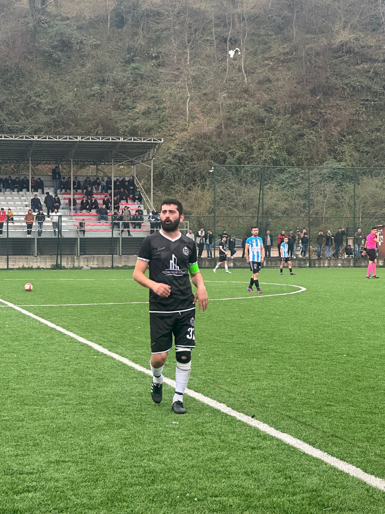 Kaptan Zehir, Gemisine Geri Döndü