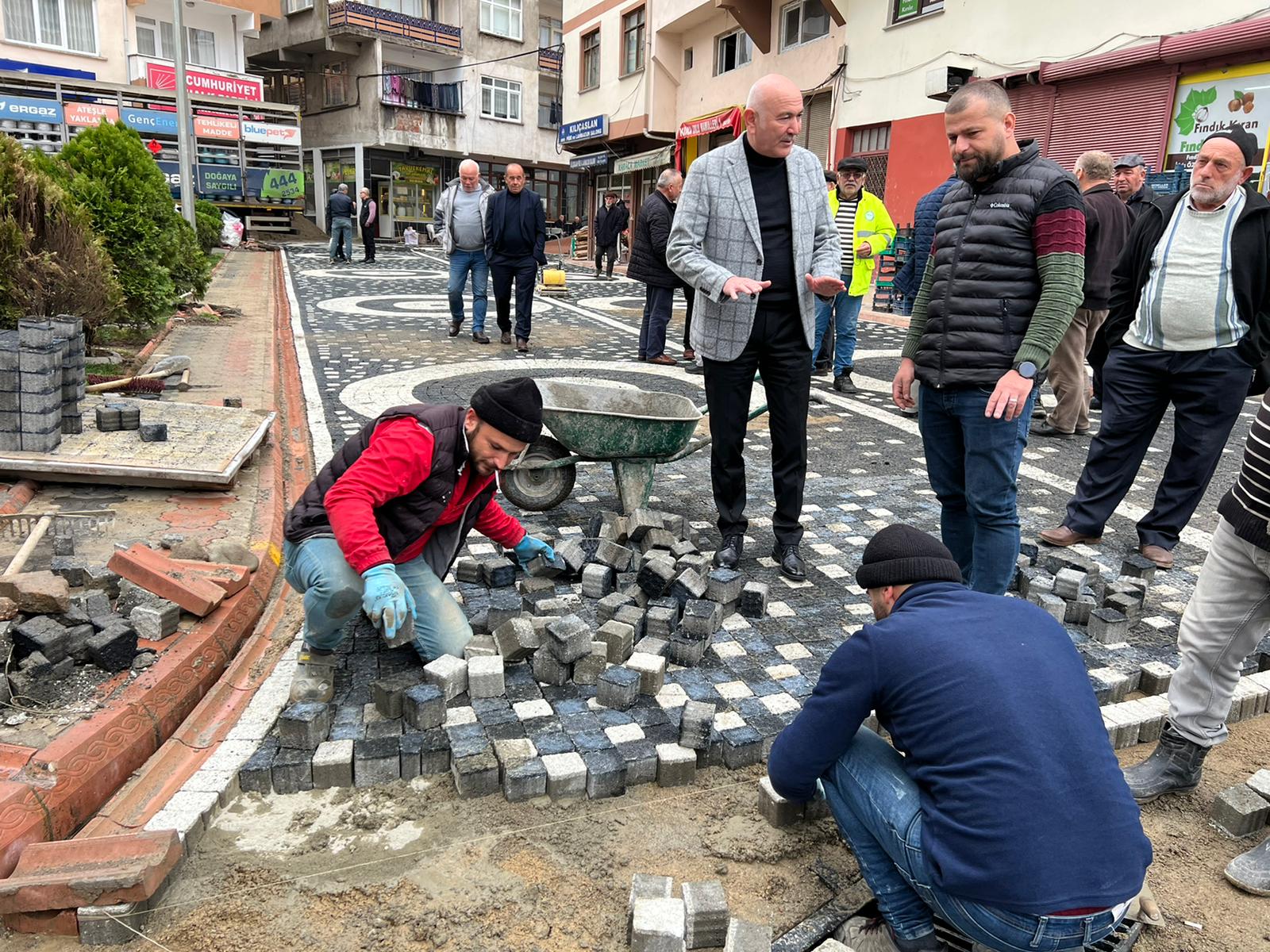 Duroğlu Meydanı’nda Son Aşamaya Gelindi