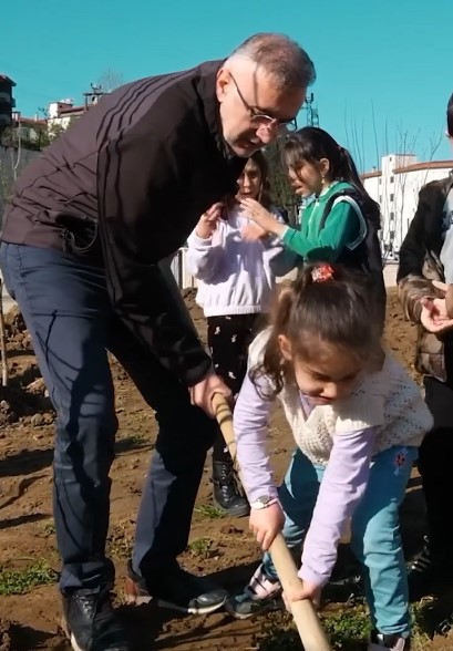 Başkan Yakar; “Genç Fidanlarımızla bir araya geldik”