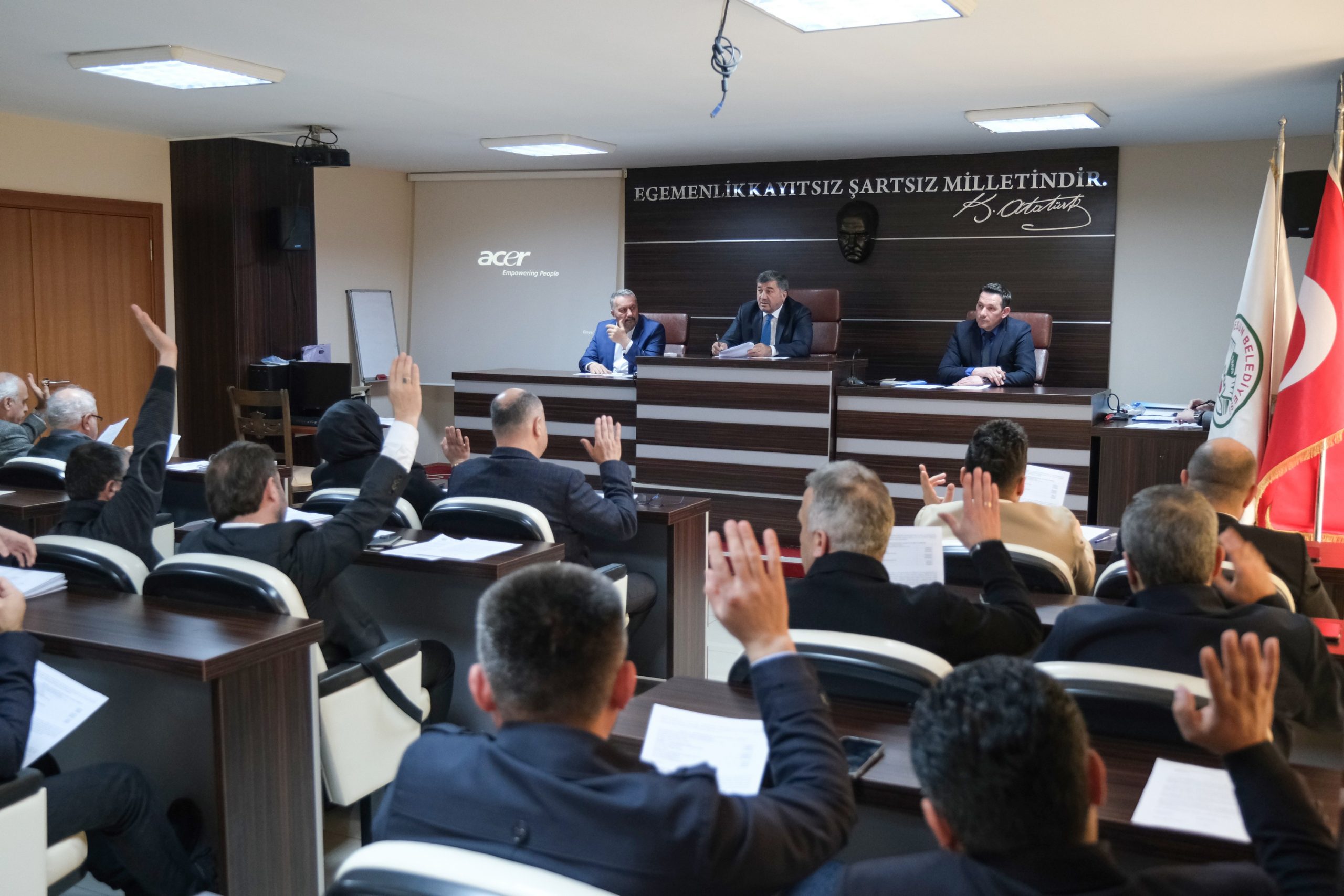 Şenlikoğlu: “Hizmetlerle Dolu 4 Yılı Geride Bıraktık”