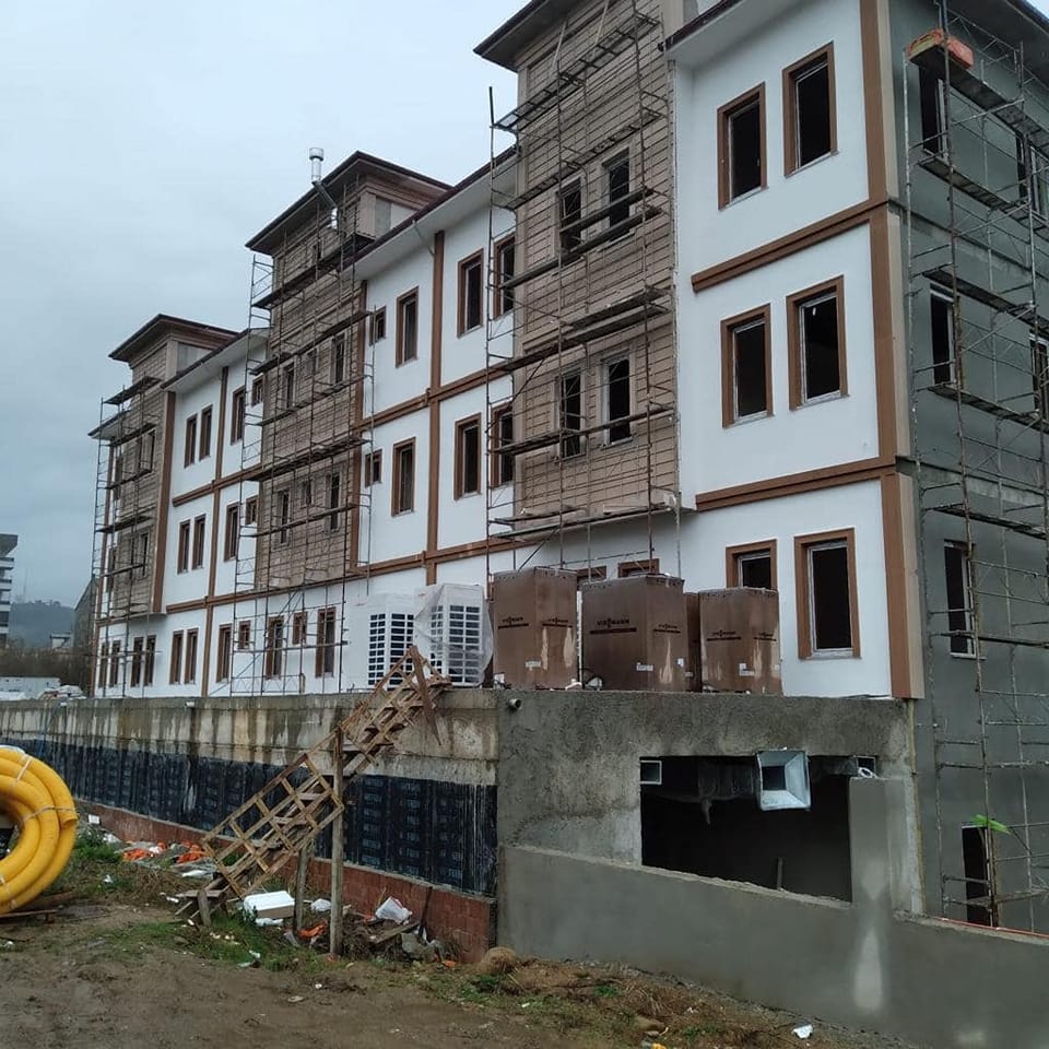 Piraziz Hükümet Konağı İnşaatı Devam Ediyor