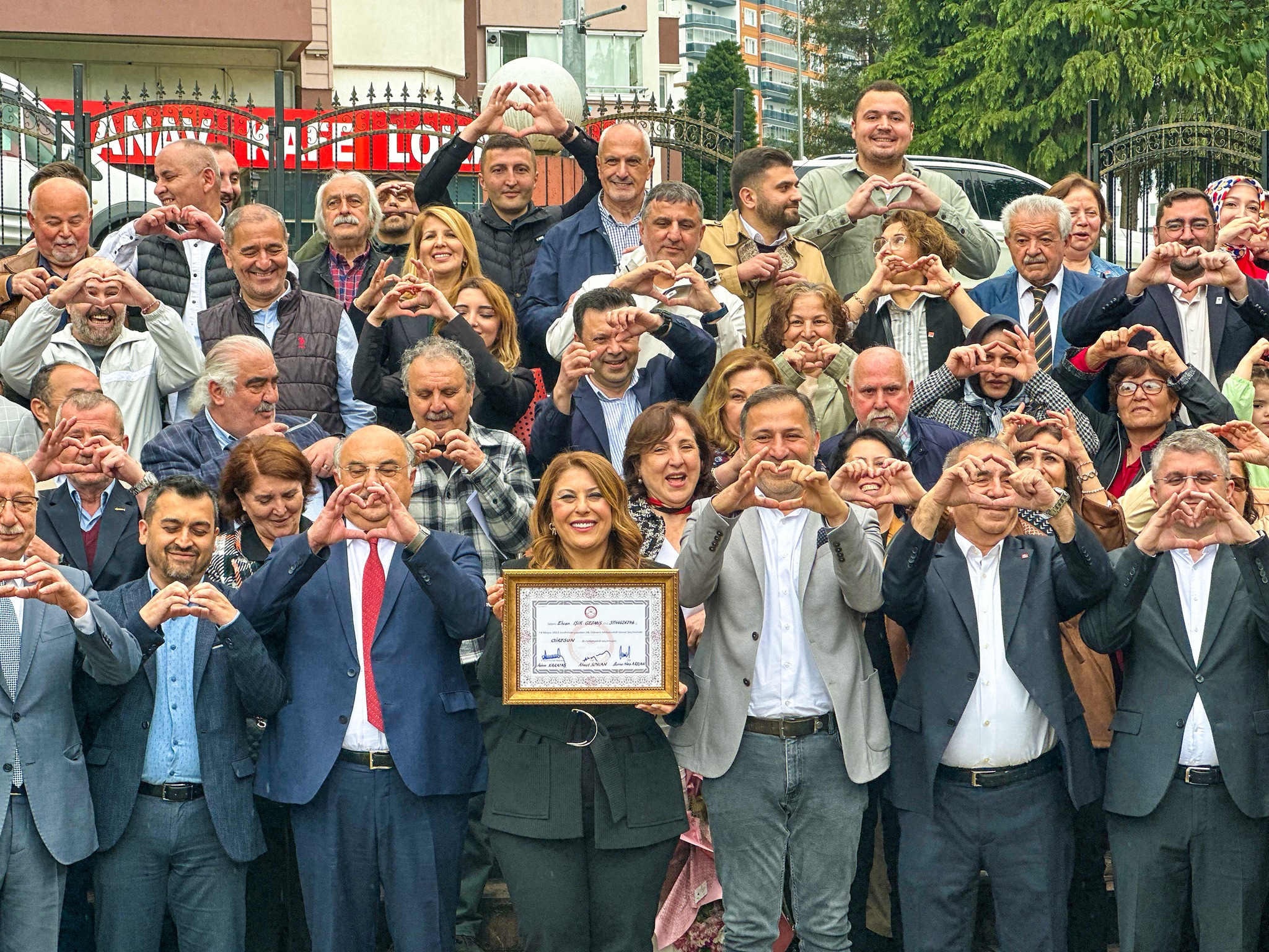 Milletvekili Gezmiş; “Bu Seçim Ülkemizin Karanlıktan Aydınlığa Çıkma Seçimidir”