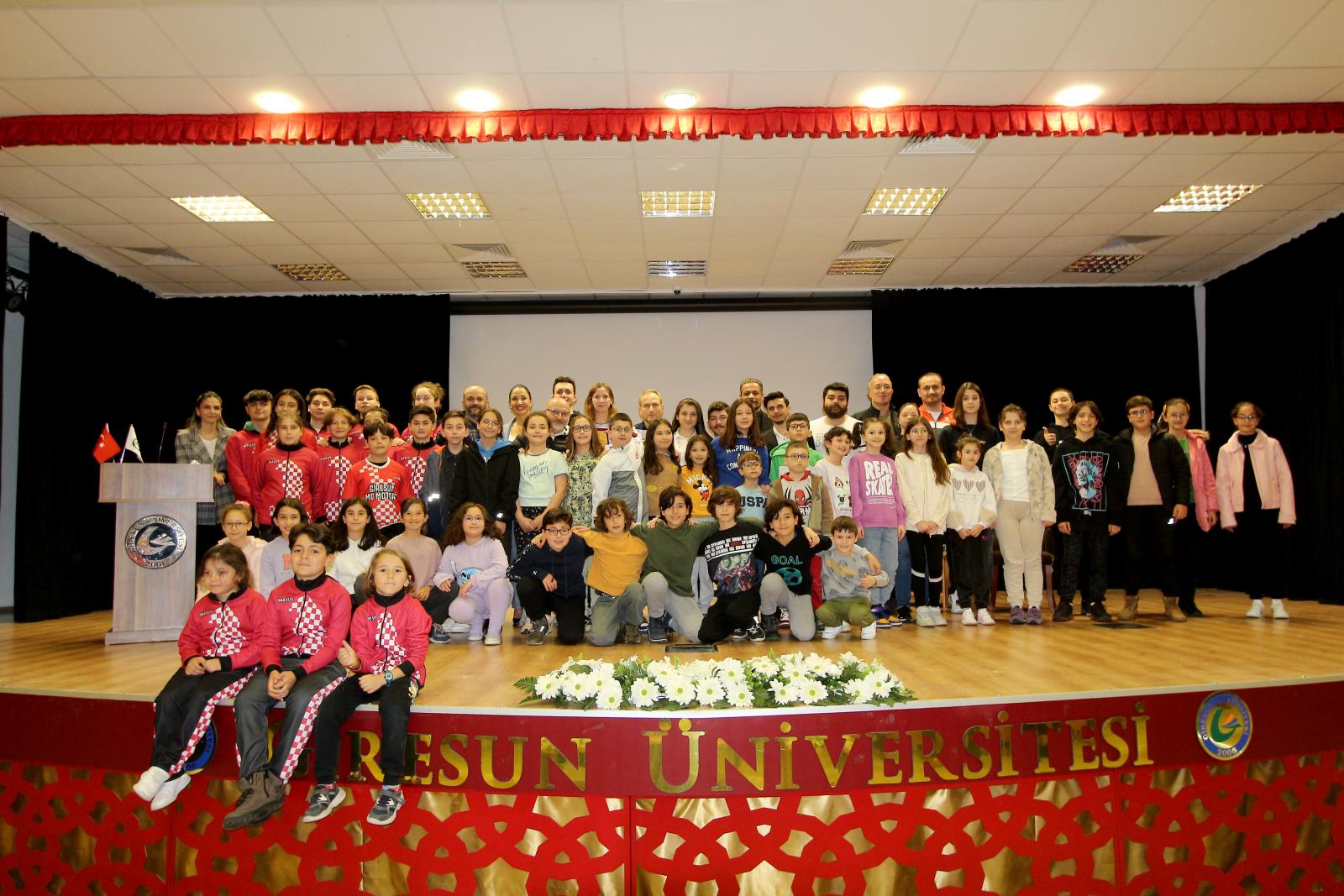“Olimpik Sporcu Olma Yolculuğu” Konferansı Düzenlendi