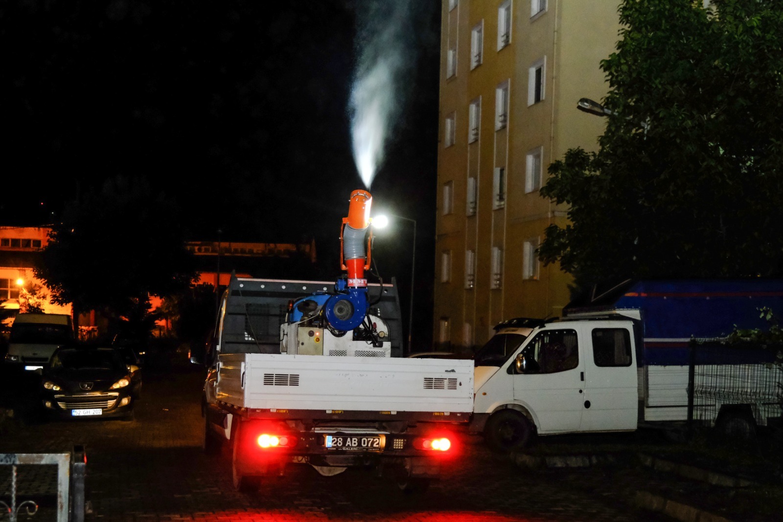 Sivrisinek İle Mücadelede İlaçlama Çalışmaları Yoğunlaştırıldı