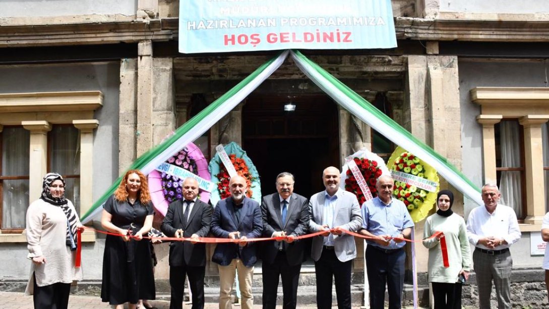 Giresun Şehit İsmail Bay Halk Eğitimi Merkezi Resim Sergisi Açılışı Yapıldı